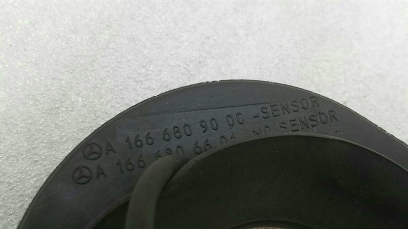 Mercedes GLS X166 RRH Window Seal A1666809000 Window Seals Rear Right