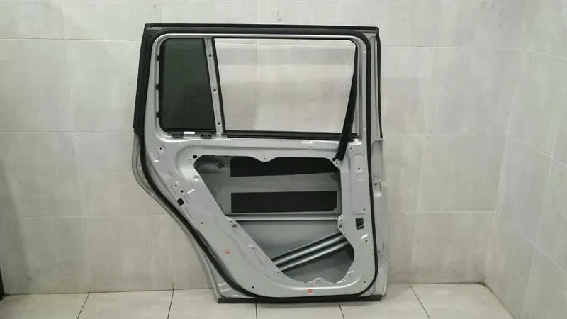 Mercedes GLS X166 Left Rear Door A1667300305 Door Rear Left GL