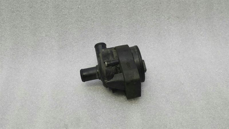 Mercedes GLS X166 additional cooling pump A2118350028 coolant pump pump