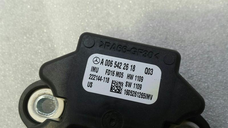 Mercedes GLS X166 ESP Sensor A0065422618 Rotation Rate Sensor