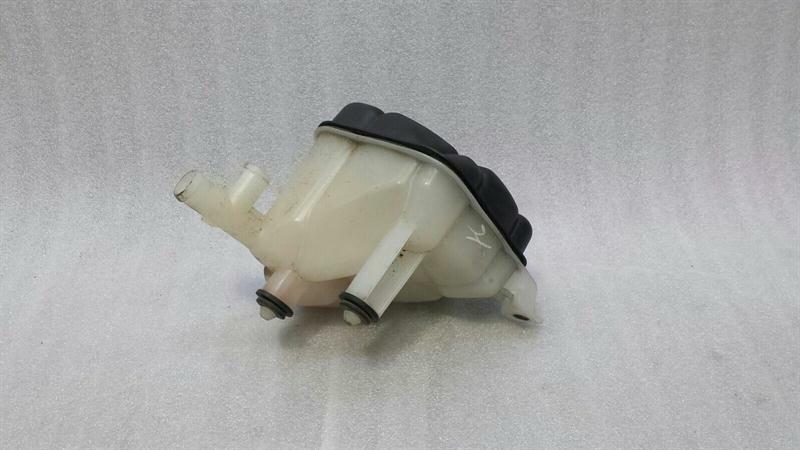 Mercedes GLS X166 Expansion Tank A1665000049 Balancing Tank Cooling Water