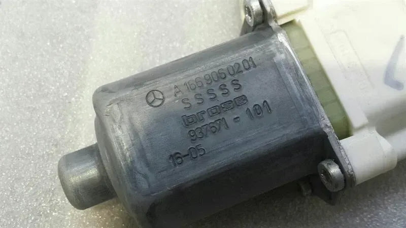 Mercedes GLS X166 door window motor A1669060201 window regulator motor front left