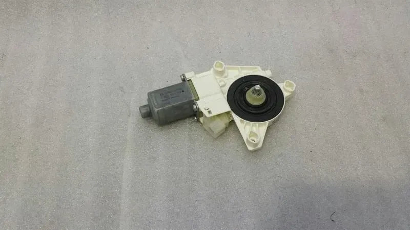 Mercedes GLS X166 door window motor A1669060201 window regulator motor front left
