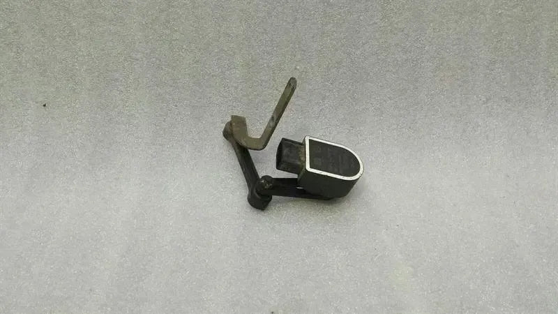 Mercedes GLS X166 Xenon Level Sensor A0045429918 Height Sensor.