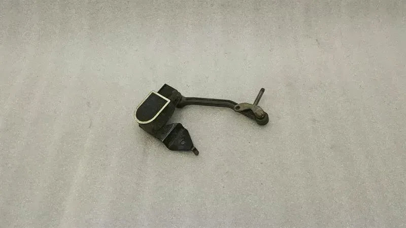 Mercedes GLS X166 Xenon Level Sensor A0045429918 Level Sensor.