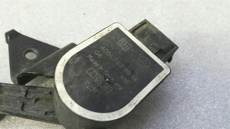 MERCEDES GLS X166 Xenon Level Sensor A0045429918 Level Sensor