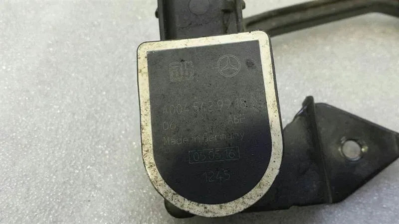 Mercedes GLS X166 Xenon Level Sensor A0045429918 Level Sensor.