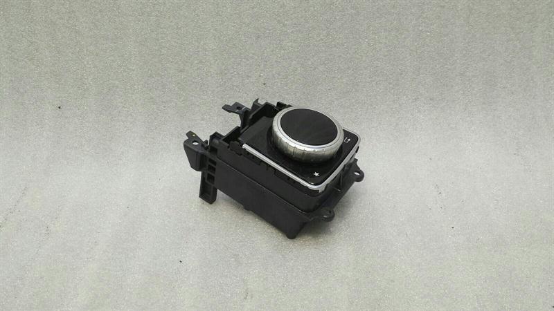 Mercedes GLS X166 Command Controller A1669006514 Switch