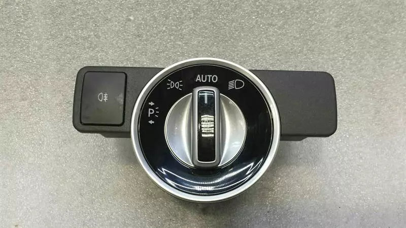Mercedes GLS X166 W166 Headlight Switch A2129050551 Light Switch