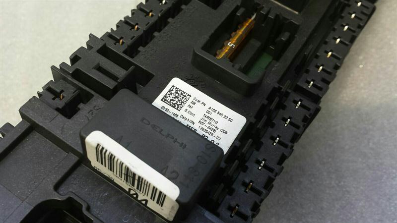 Mercedes GLS X166 Fuse Box A1665402350 Fuse Box