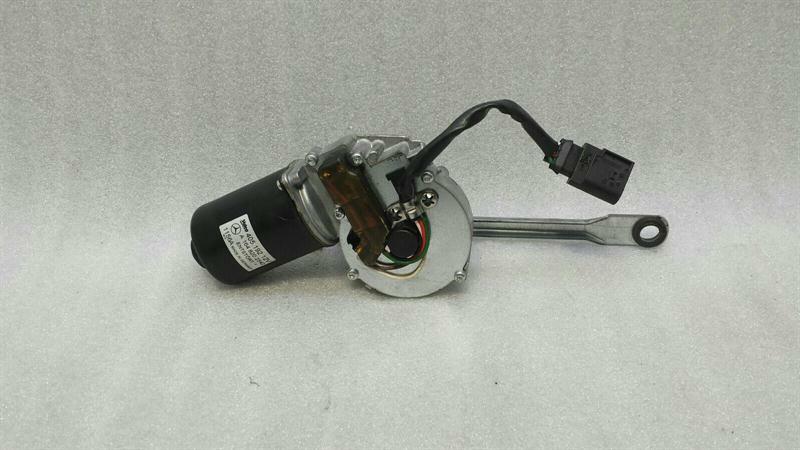 Mercedes GLS X166 front Wiper engine A1668200842 wiper engine front