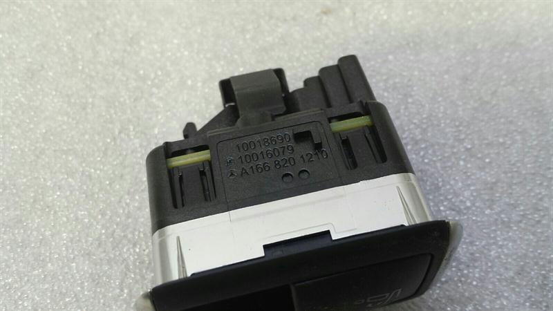 Mercedes GLS X166 RLH seat switch A1668201210 seat switch rear left