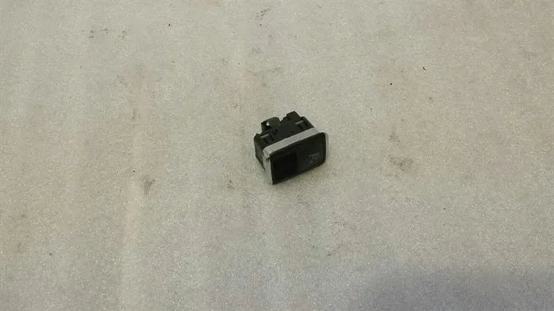 Mercedes GLS X166 RRH seat switch A1668201310 seat switch rear right