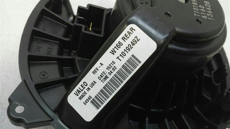 Mercedes GLS X166 RHD Heater Blower A1669066200 Right Handlebar.