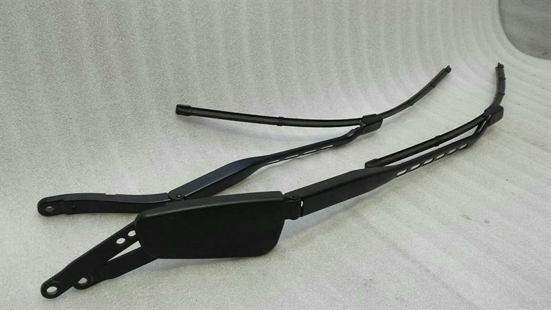 Mercedes GLS X166 Wiper Arm Set A1668200844 RHD RIGHT HANDLEBAR