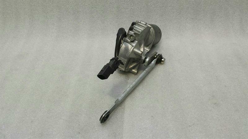 Mercedes GLS X166 front Wiper engine A1668200842 wiper engine front