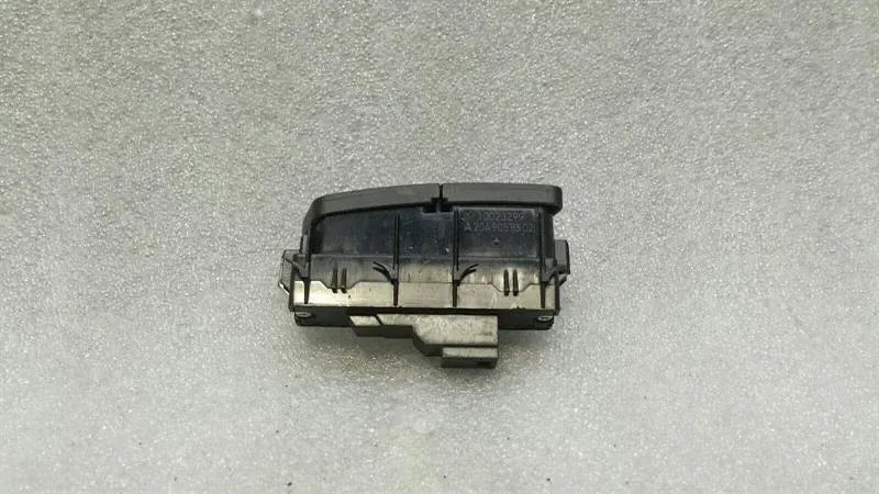 Mercedes GLS X166 W166 FRH door lock switch A2049058502 door switch right