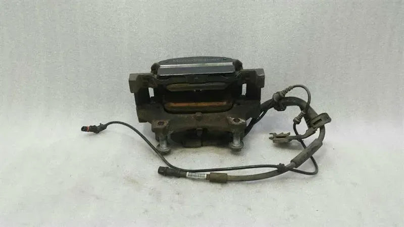Mercedes GLS X166 right front caliper A1664210481 caliper front right