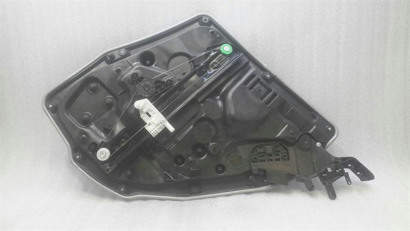 Mercedes S-Class W222 Left Rear Door Winder A2227306505 Window Regulator Rear Li