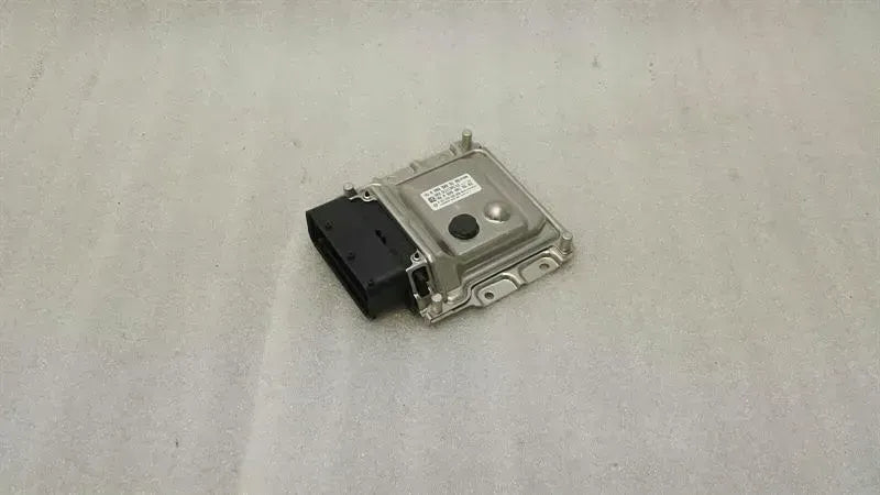 Mercedes GLS 350D Exhaust Gas Control Module A0009009109 Diesel Glow Plug Module