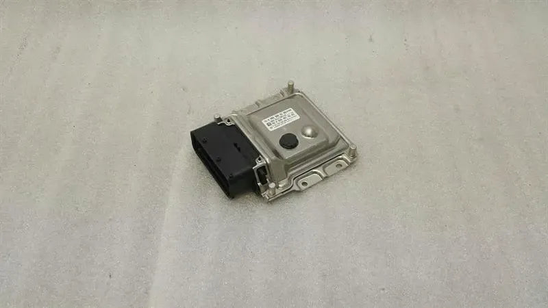 Mercedes GLS 350D Exhaust Gas Control Module A0009009109 Diesel Glow Plug Module