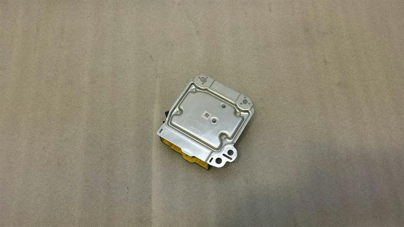 Mercedes GLS X166 Safety Module ECU A1669001916 Air Control Unit SRS