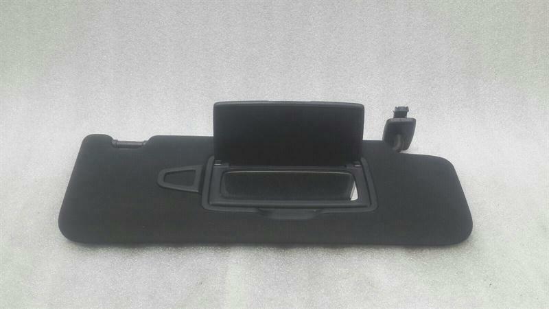 Mercedes S-class W222 Right Sun Viewfinder A2228108800 Sun Bezel Right