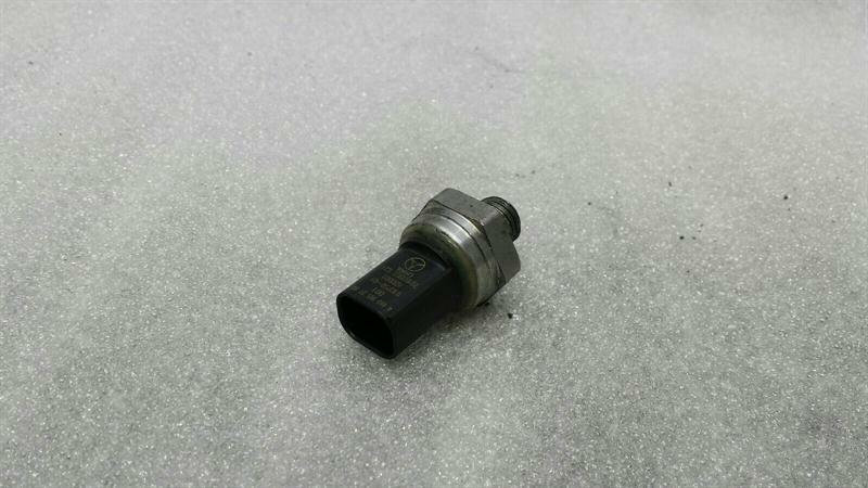 Mercedes S-class W222 pressure sensor A0009052706 pressure sensor OM642