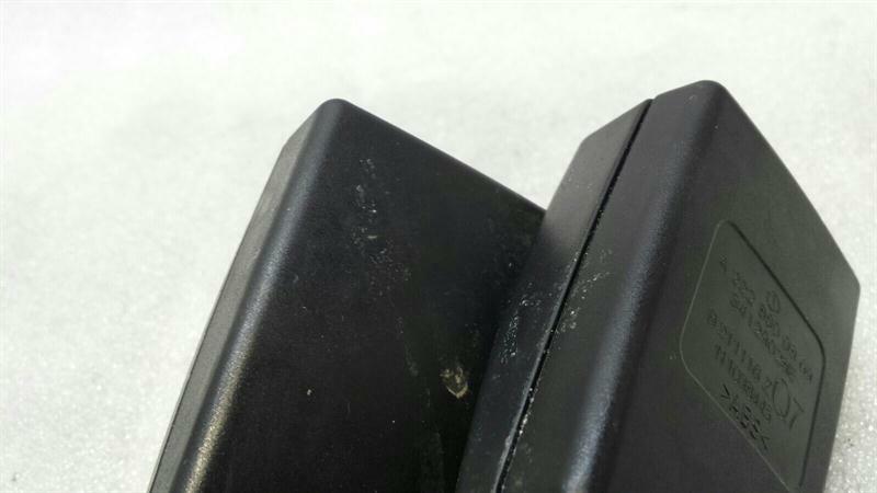 Mercedes S-Class W222 Belt Buckle A2228600869 Belt Buckle