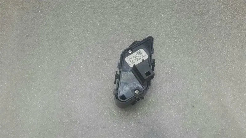 Mercedes S-Class W222 Door Lock Switch A2229057607 Door Lock Switch