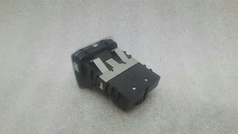 Mercedes S-Class W222 Park Brake Switch A2229050106 Parking Brake Switch PBM