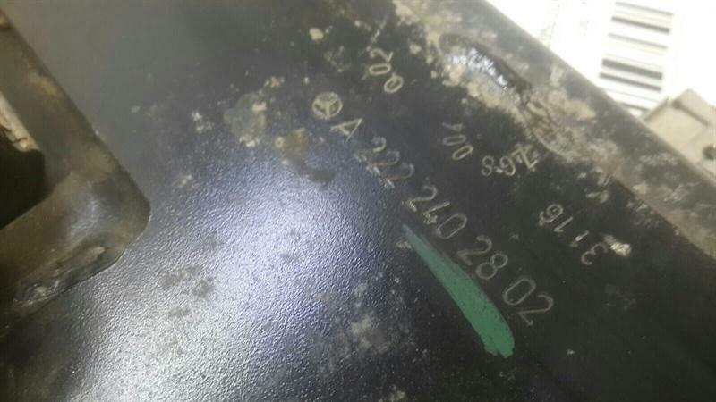 Mercedes S-Class W222 Gearbox Mount A2222402802 Gearbox Mount