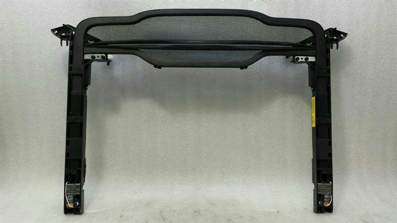 Mercedes E Class W238 Sun Blind Rollo A2388600074 Windshield Electric