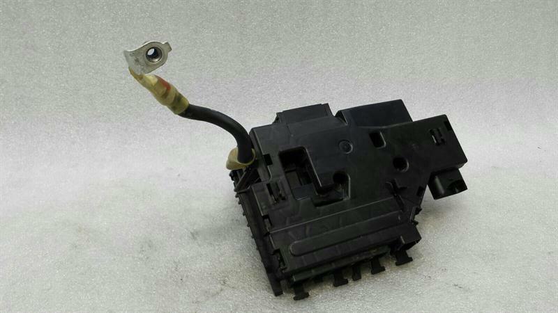 Mercedes E Class W238 Fuse Box A2135403939 Fuse Box