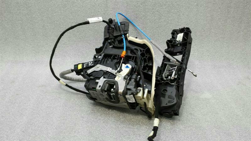 Mercedes E Class W238 Right Door Lock RHD A0997203500 Door Lock
