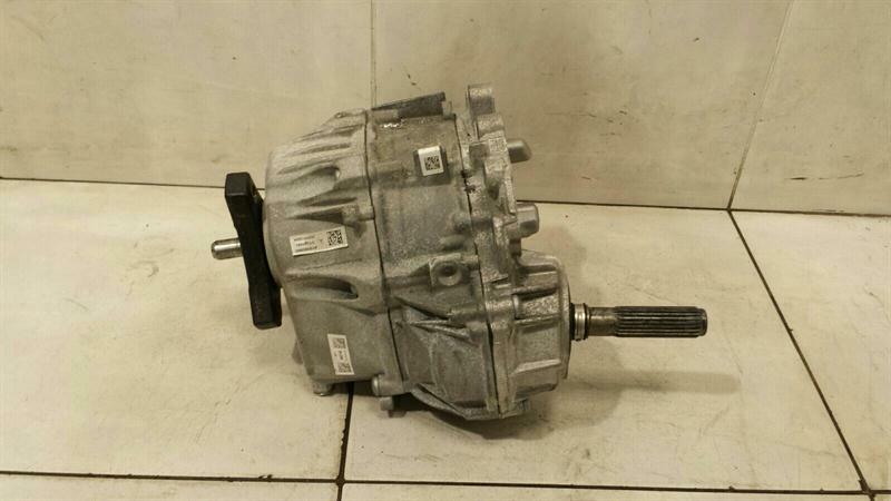 Mercedes E W213 W238 Transfer Box Case A7252800300 Transfer Case 4-Matic 9G