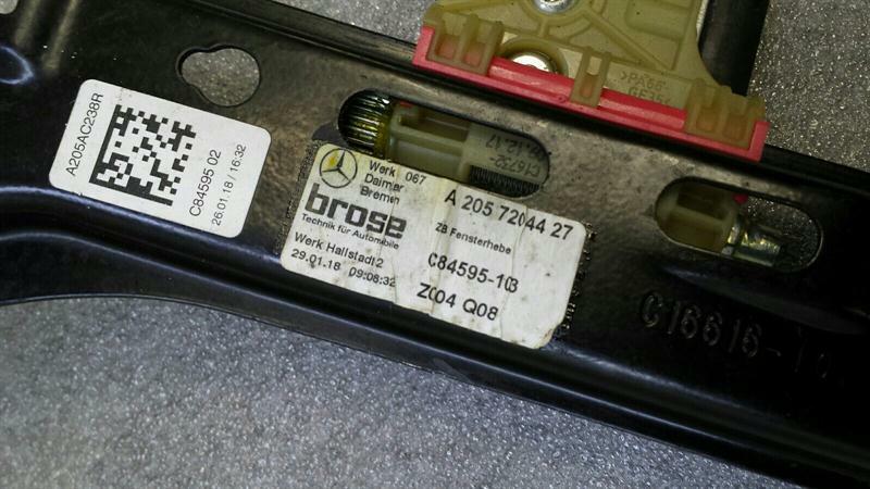 Mercedes W238 Convertible FRH Door Winder A2057204227 Window Regulator Front Right