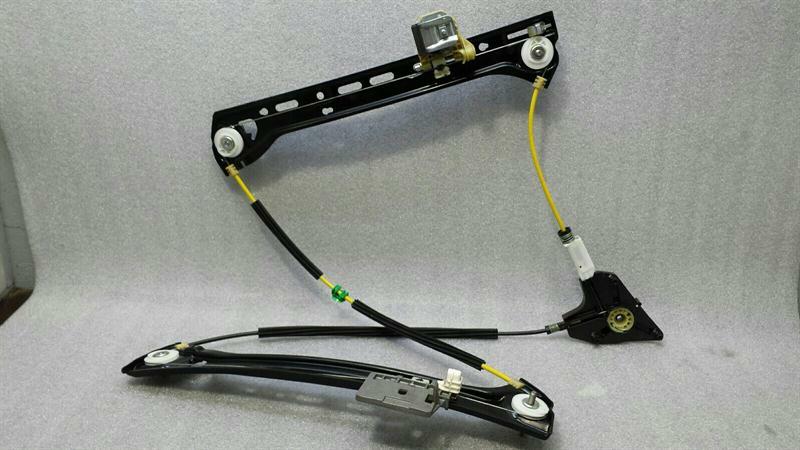 Mercedes W238 Convertible FRH Door Winder A2057204227 Window Regulator Front Right