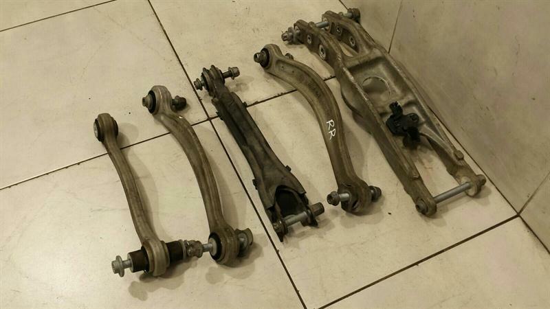 Mercedes E W213 W238 right rear wishbone A2053523300 rear wishbone set