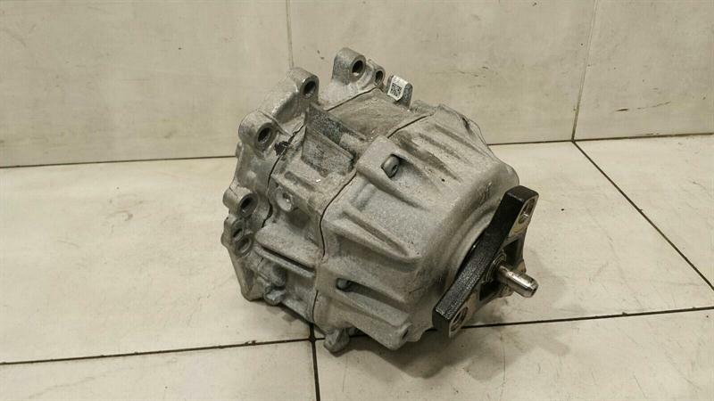 Mercedes E W213 W238 Transfer Box Case A7252800300 Transfer Case 4-Matic 9G