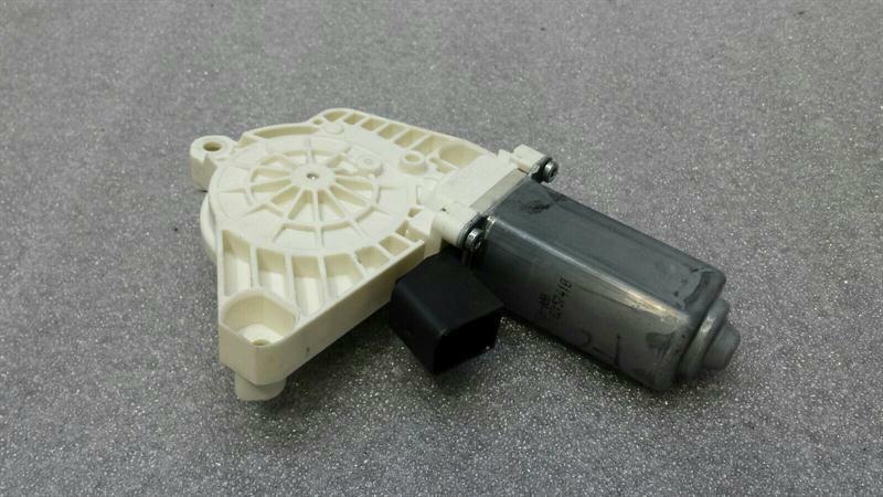 Mercedes W238 Front Left Door Window Motor A0009066106 Window Regulator Motor