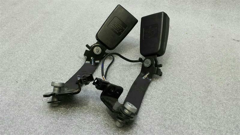 Mercedes E Class W238 Belt Buckle RHD Set of 2 A2058600401 Belt Buckle
