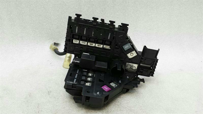 Mercedes E Class W238 Fuse Box A2135403939 Fuse Box