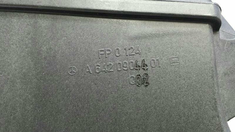 Mercedes E Class W238 Airbox A6420903501 Air Filter Box OM642