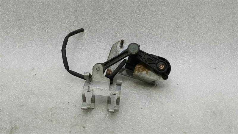 Mercedes E Class W238 Headlight Level Sensor Right A0009053704 Level Sensor
