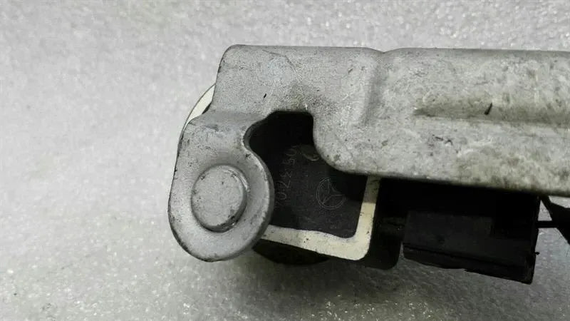Mercedes E Class W238 Xenon Level Left A0009053704 Level Sensor
