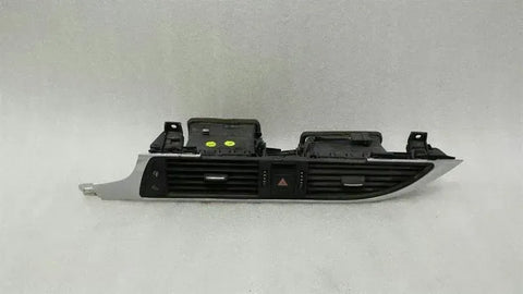 Audi A7 4G RHD Air Vent 4G1820951 Right Handlebar