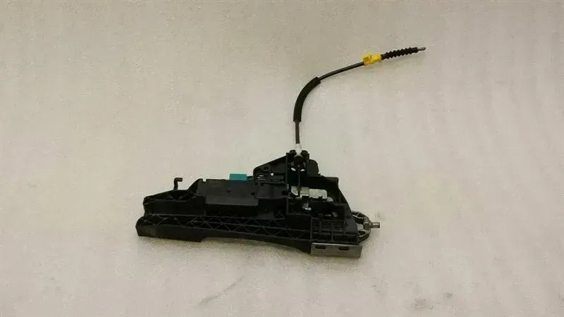 Audi A7 4G front left handle carrier 4H1837885 door handle carrier front left