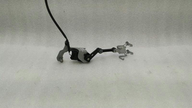 Mercedes E53 AMG W238 Xenon Level Sensor A0009053704 Level Sensor