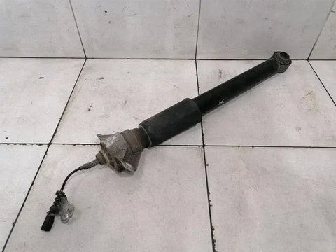 Porsche Macan 95B shock absorber rear 95B513035F shock absorber rear